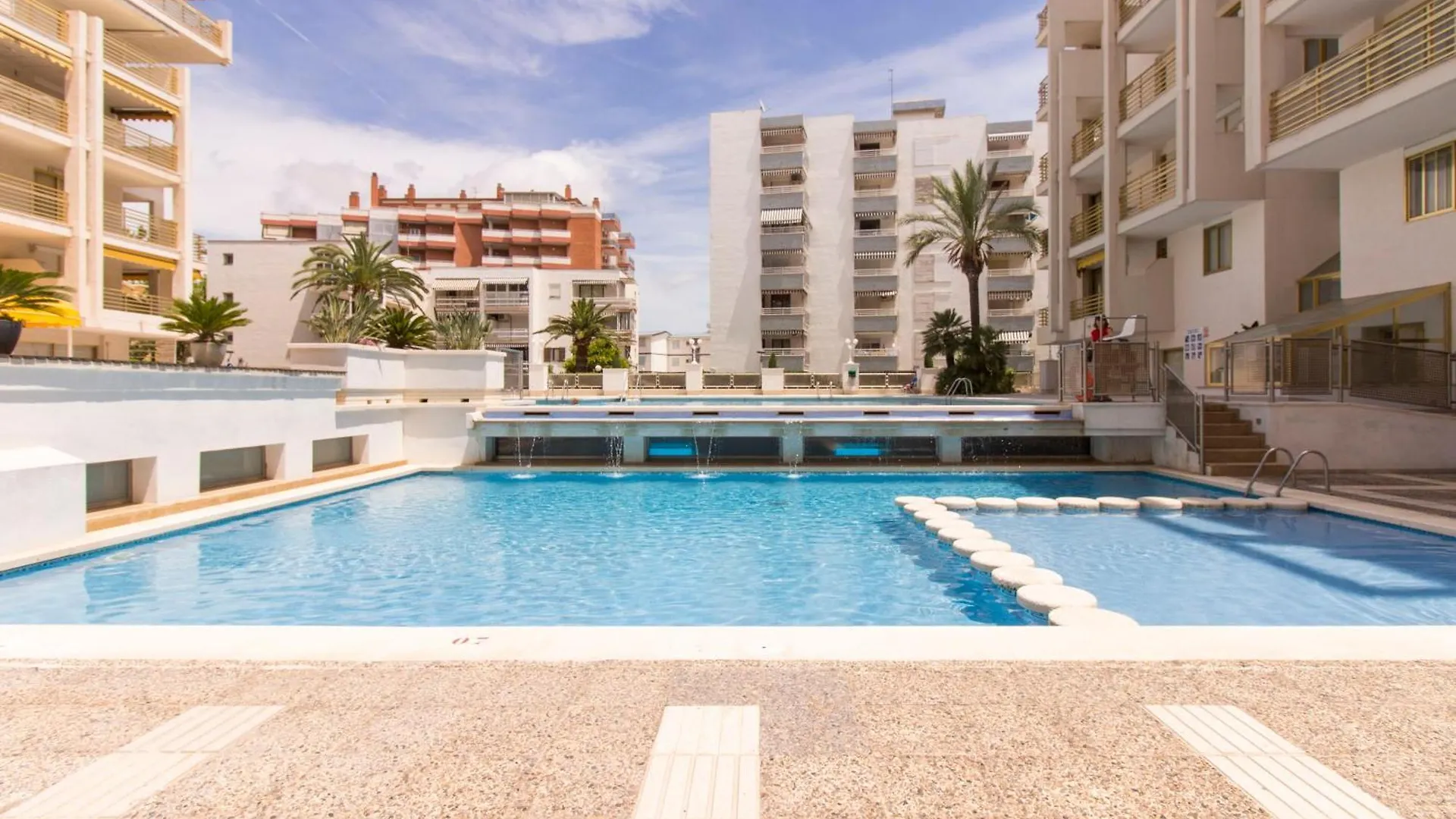 Novelty II Arysal 7 Apartment Salou