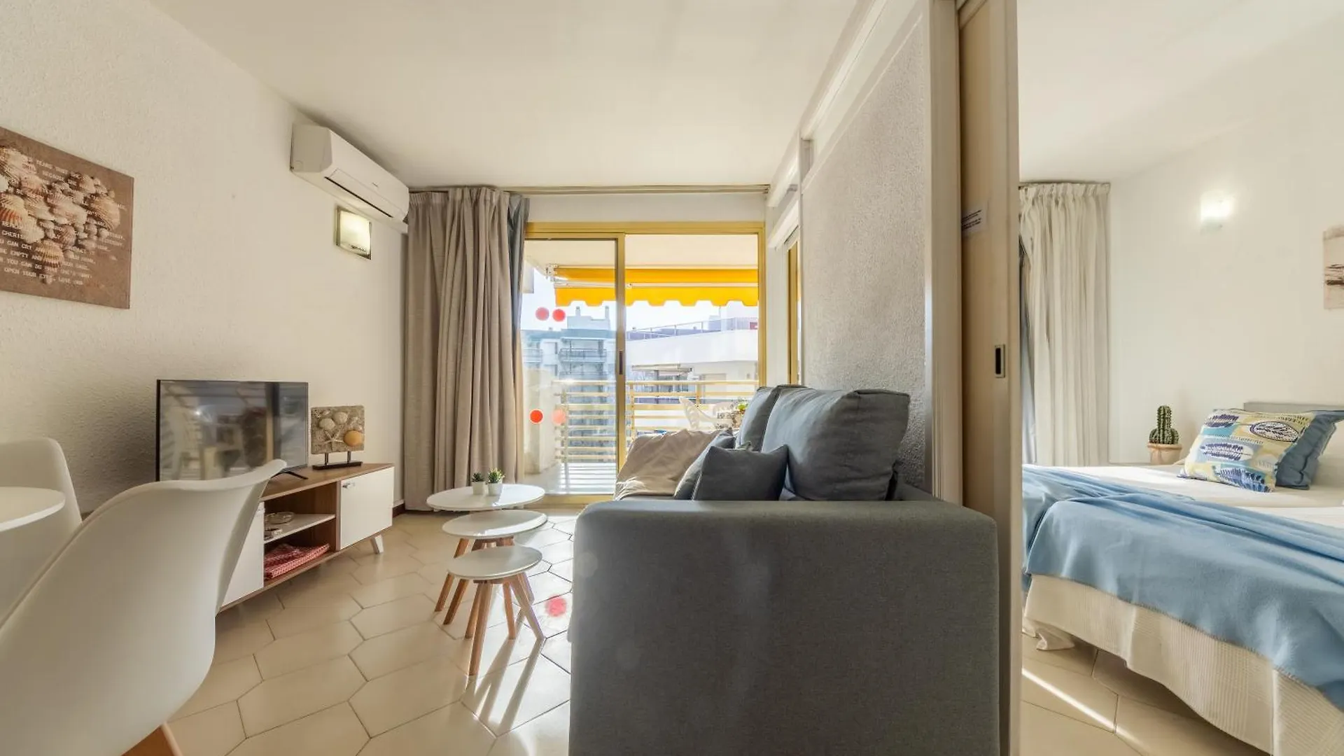 Novelty II Arysal 7 Apartment Salou