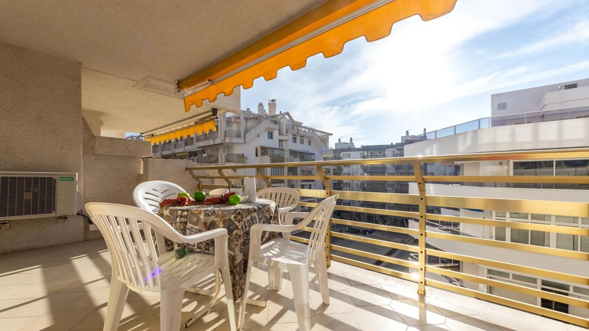 Novelty II Arysal 7 Apartment Salou Spain